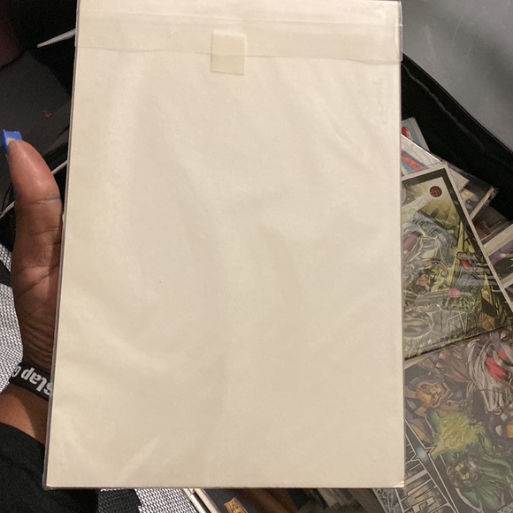 Comic book - Picture 2 of 2